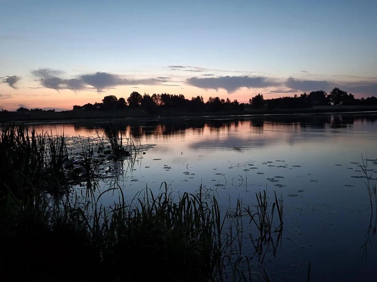 Hytte Na Wyspie -,,Roztoczanskie Morze" Kulikow Екстер'єр фото